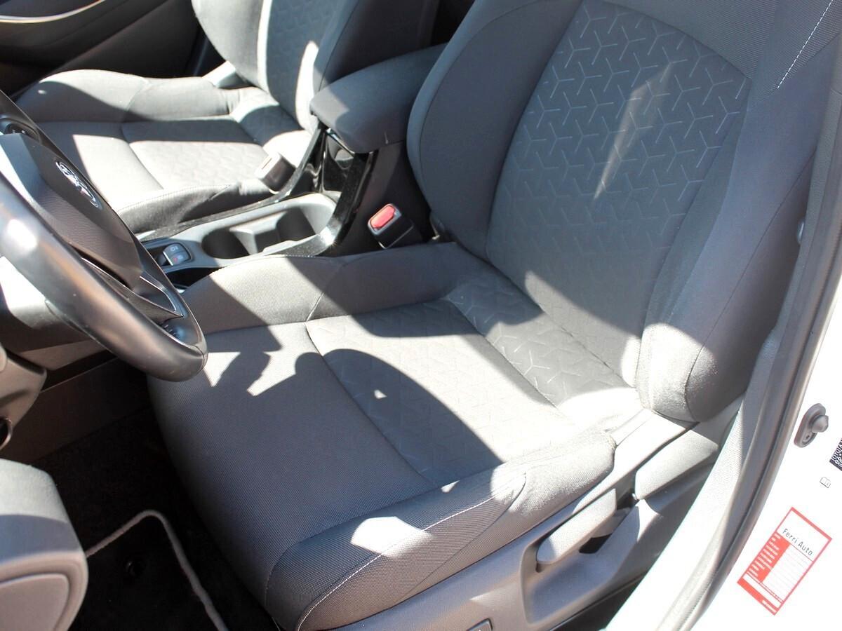 Toyota Corolla Touring Sports 1.8 Hybrid Business