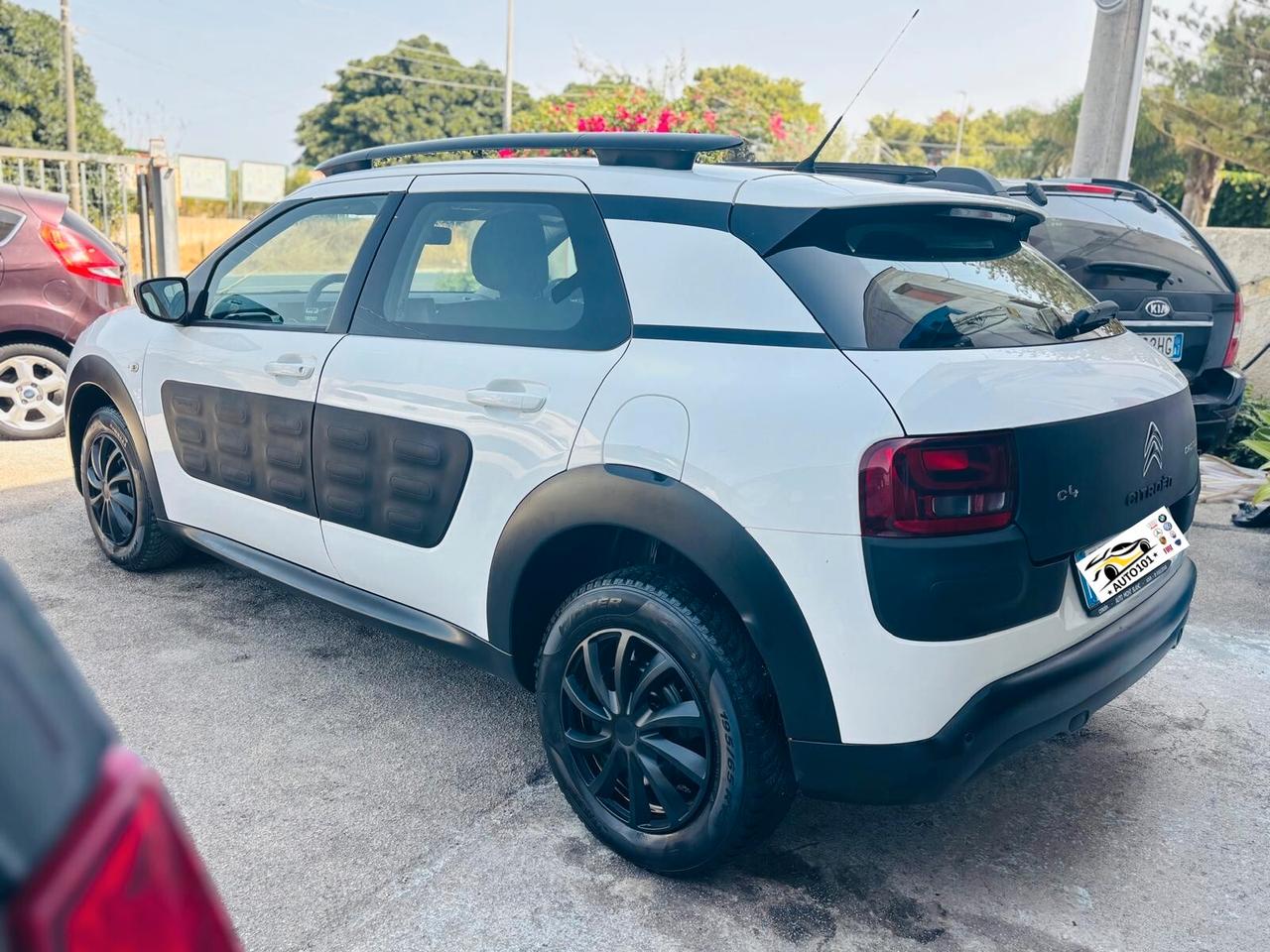 Citroen C4 Cactus PureTech 82 Shine