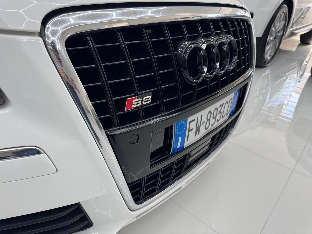 Audi S8 5.2 V10 450Cv