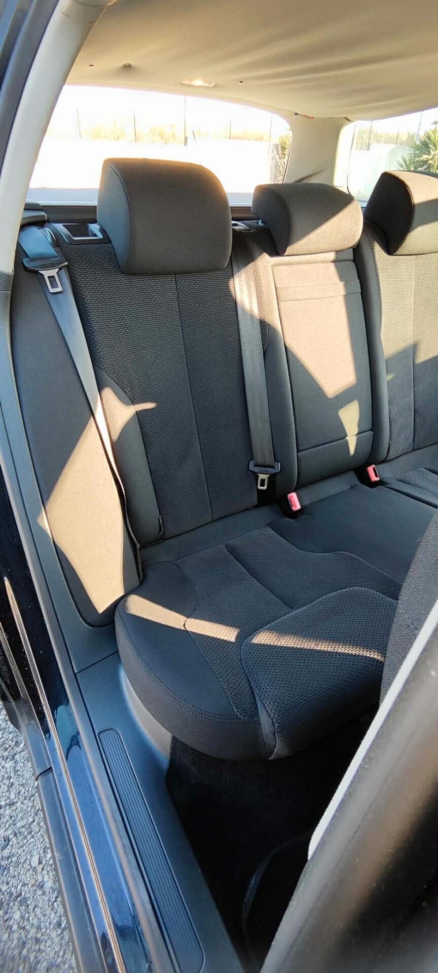 Volkswagen Passat 2.0 TDI DPF Highline