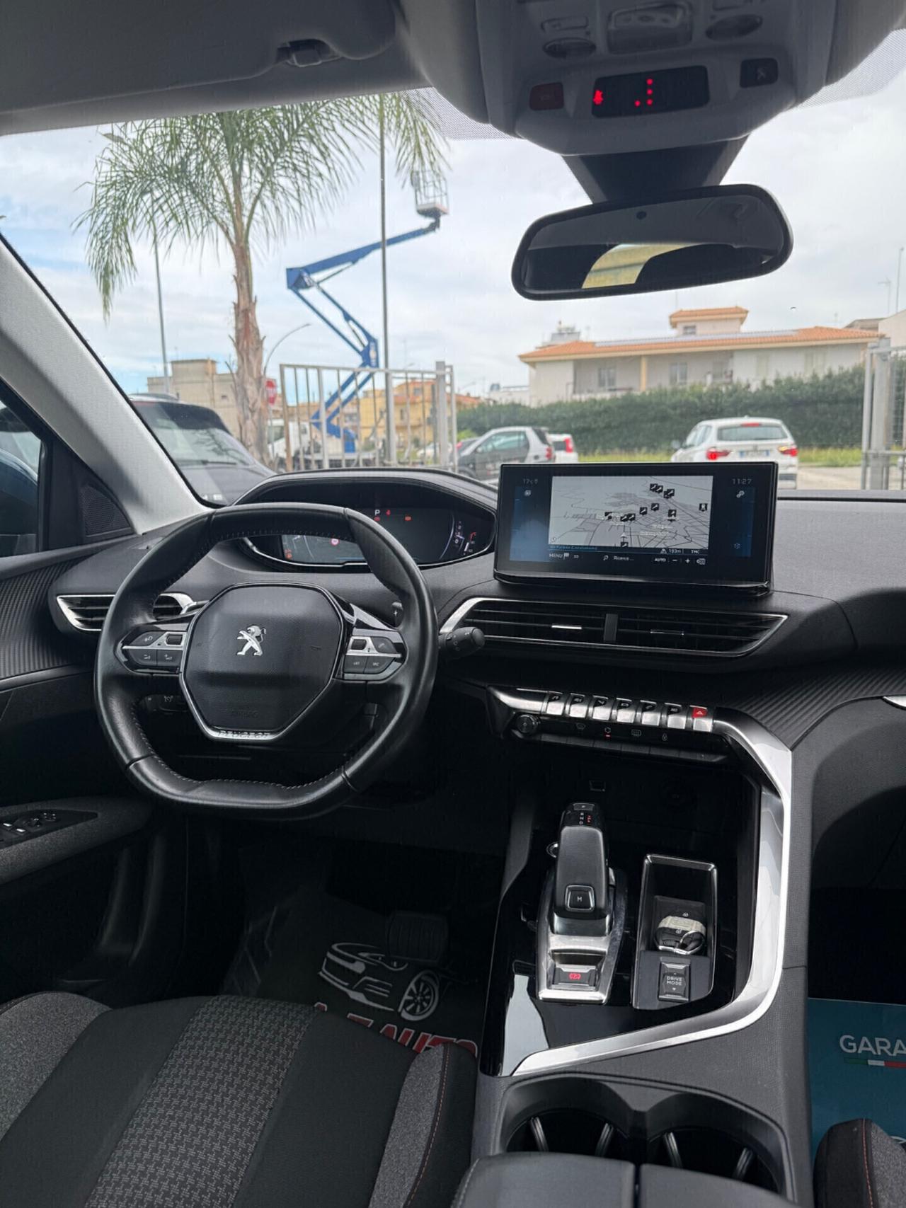 Peugeot 3008 BlueHDi 130 S&S EAT8 Allure