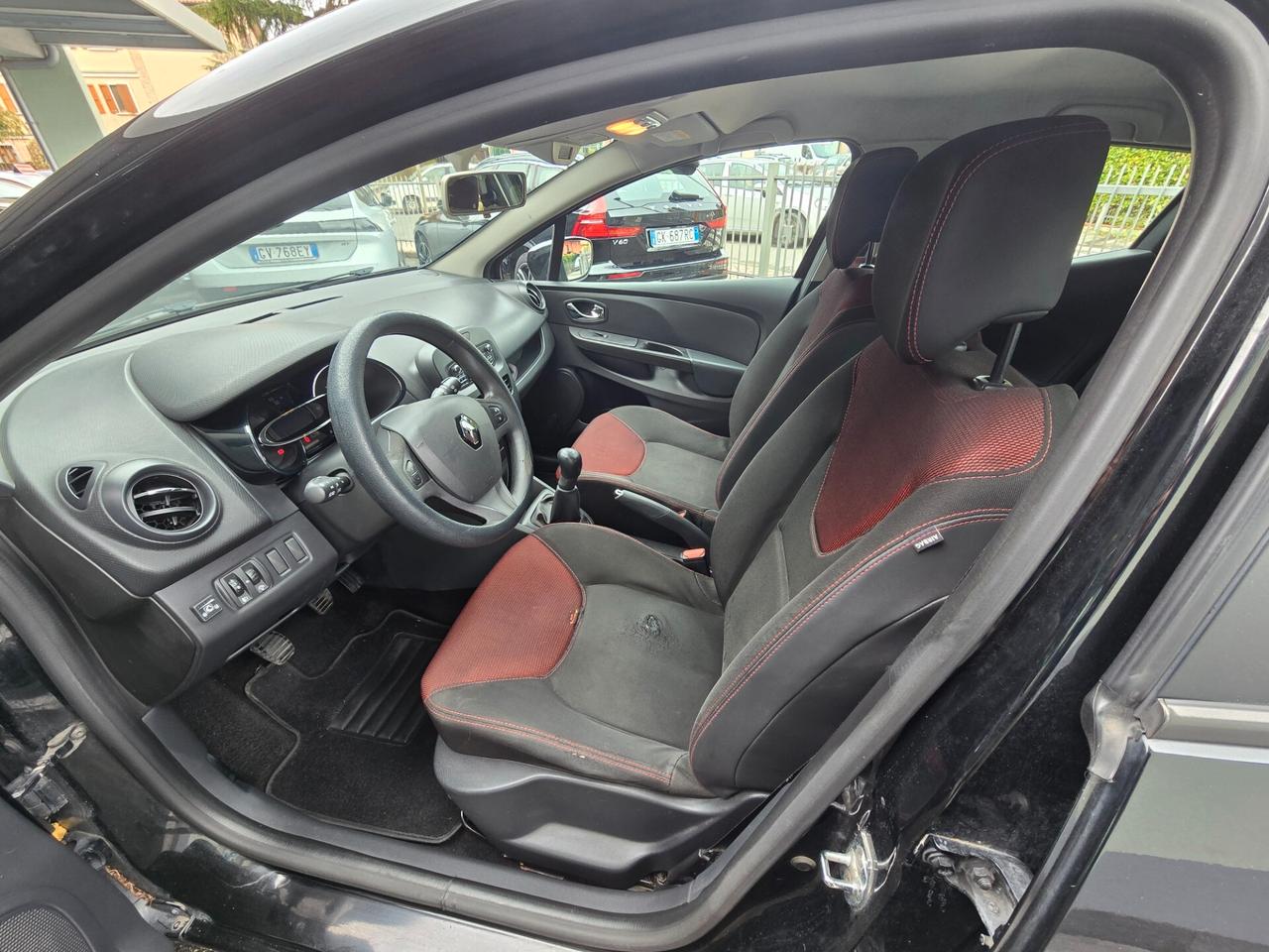 Renault Clio 1.2 75CV GPL 5 porte / UNICOPRIETARIO
