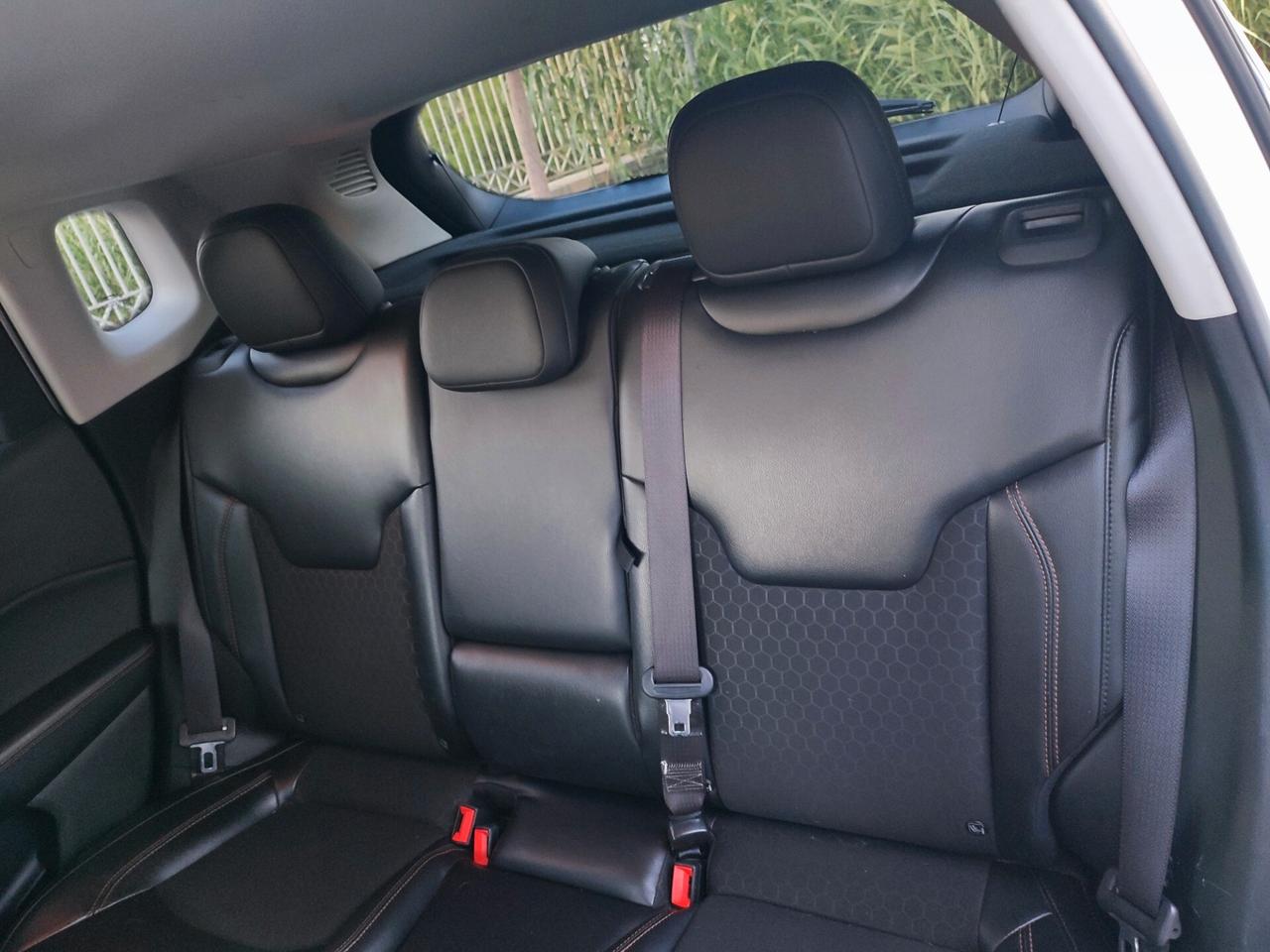Jeep Compass 4X4 LIMITED AUTOMATIK 2.0 MJT 170 CV PELLE NAVIG