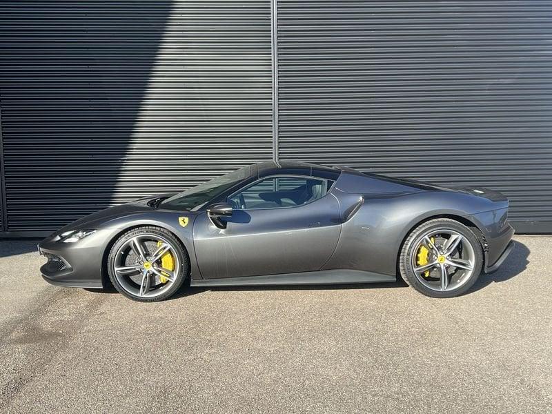 Ferrari 296 GTS GTS 830 CV
