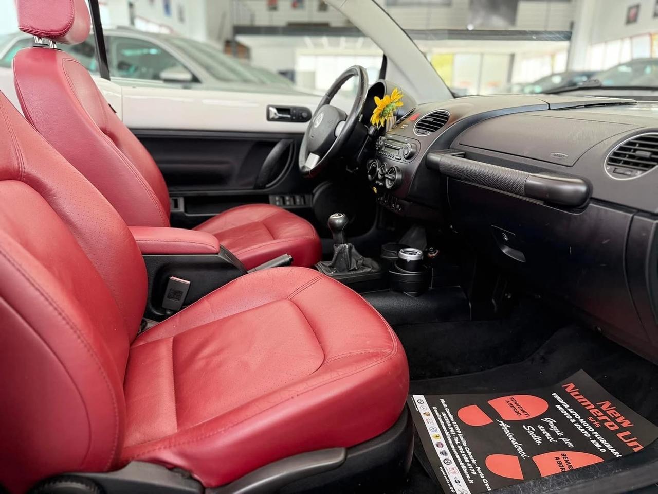 Volkswagen New Beetle Redlimited 1.9 TDI 105cv Cabrio 2010