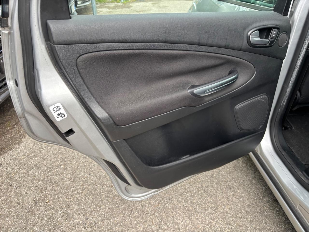 Ford S-Max 2.0 TDCi 163CV Titanium