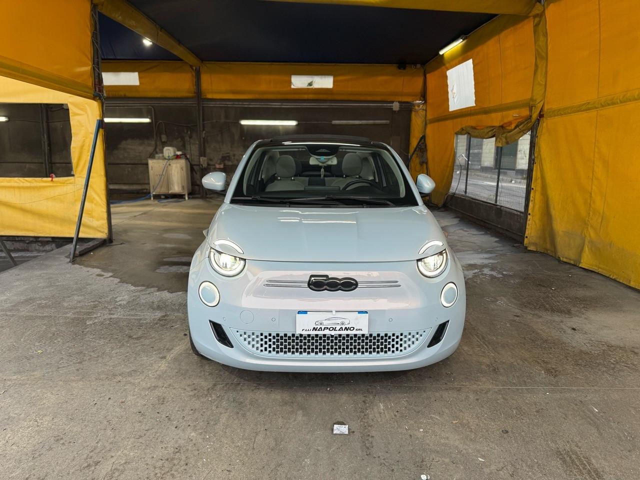 Fiat 500 500e Cabrio 42 kWh La Prima