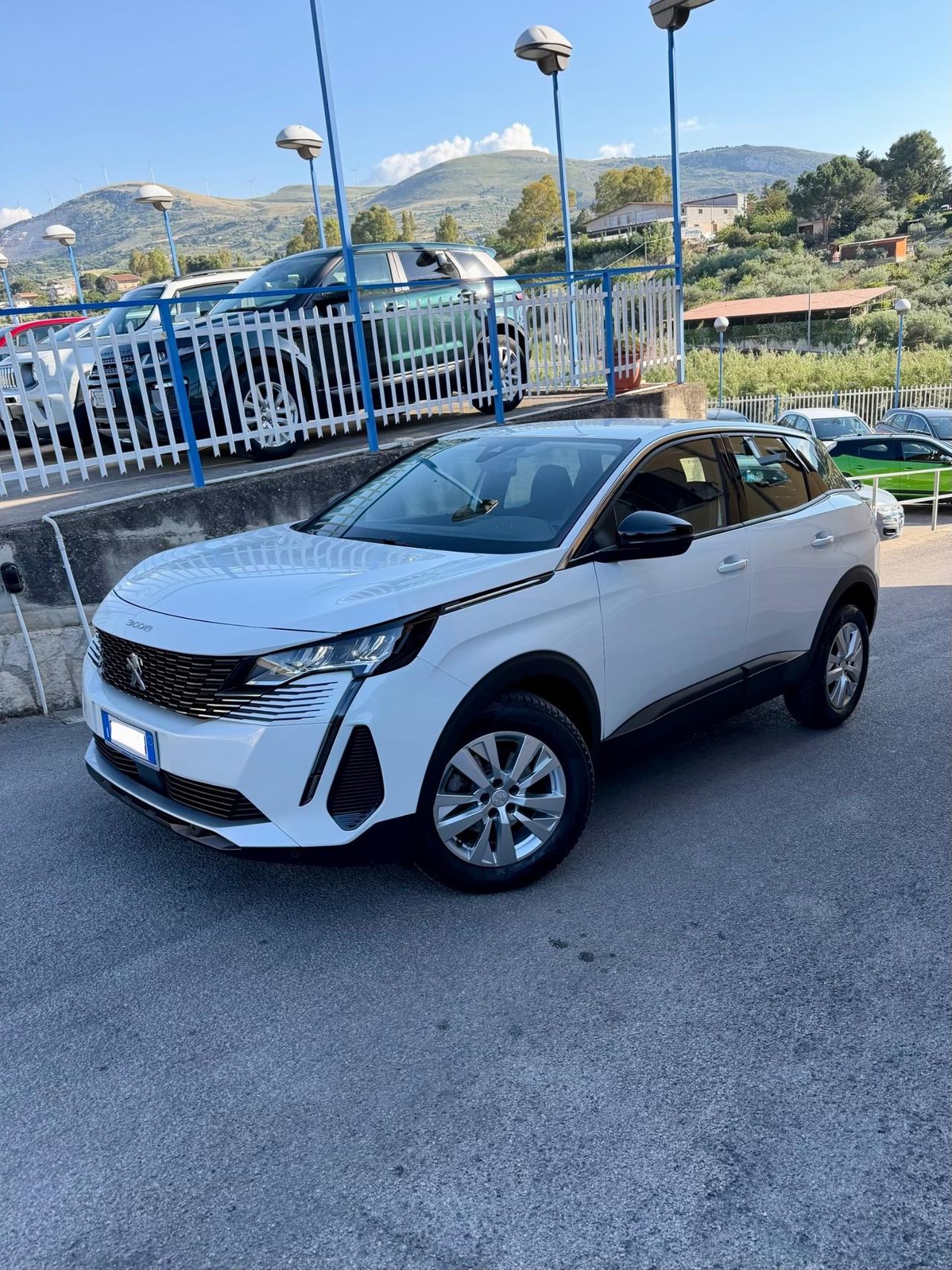 Peugeot 3008 1.5 BlueHDi 130 EAT8 Active Pack 2022