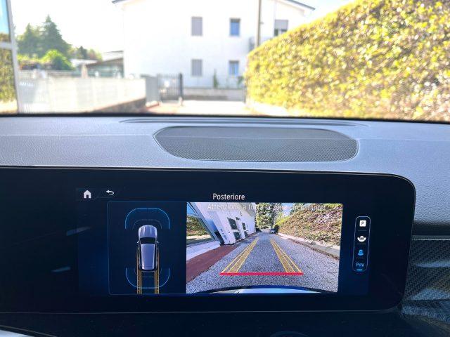 MERCEDES-BENZ GLB 200 d Automatic AMG Line Premium *DISTRONIC*