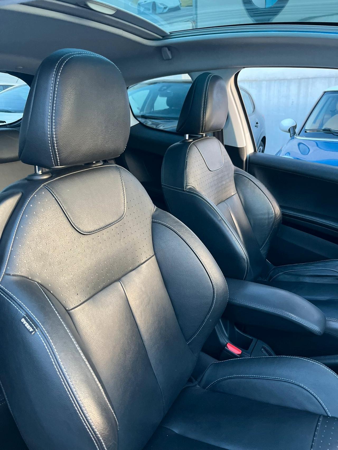 Peugeot 208 1.6 e-HDi Allure UNICO PROPRIETARIO