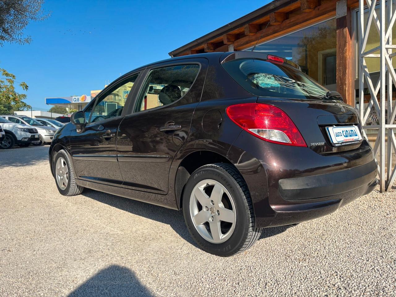 PEUGEOT 207 1.4 HDI - 2011