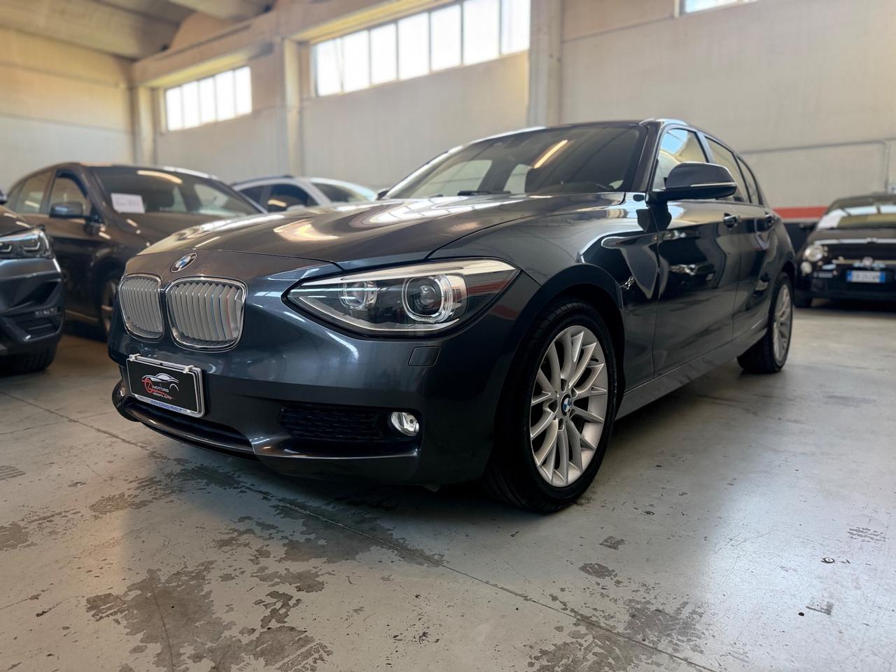 Bmw 116 116d 5p. Sport AUTOMATICO NEOPATENTATI