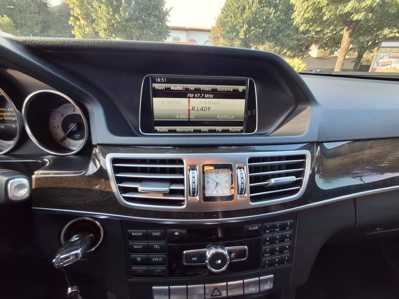 Mercedes-benz E 250 CDI Premium