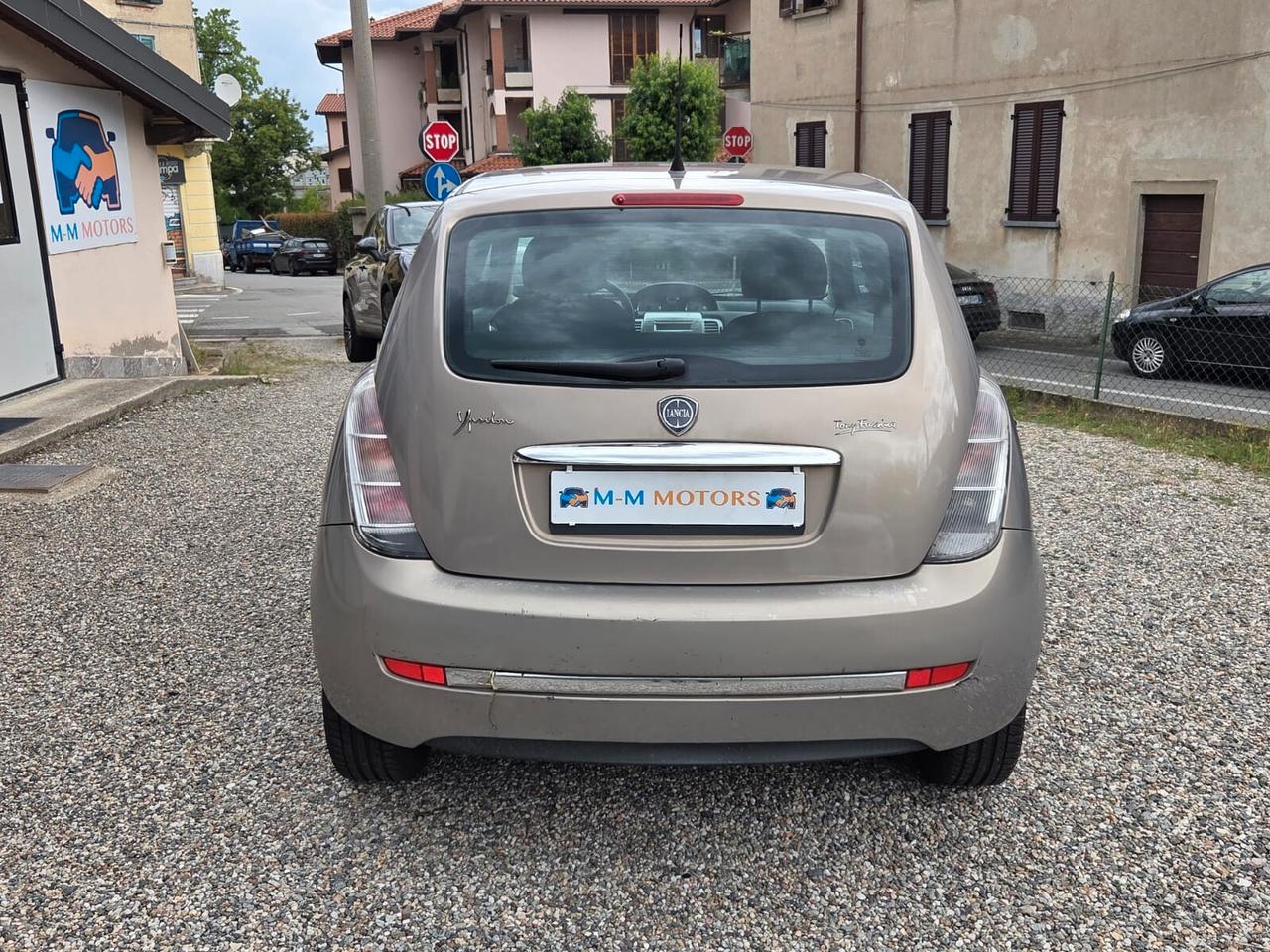 Lancia Ypsilon 1.2 69 CV PLATINUM 3 PORTE