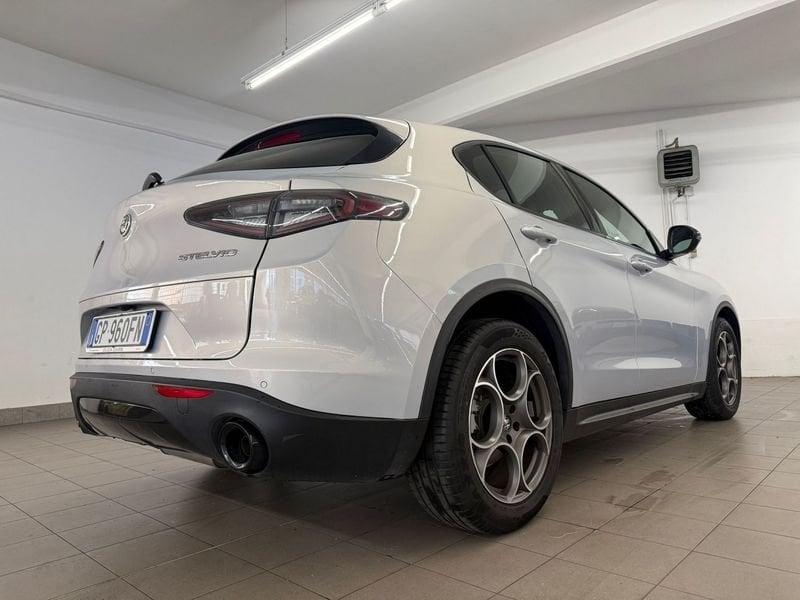 Alfa Romeo Stelvio 2.2Turbodiesel 160CV AT8RWD Sprintanche a304€