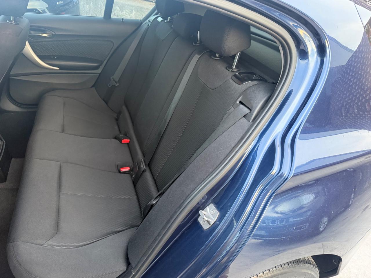 Bmw 114 114i 5p. Msport