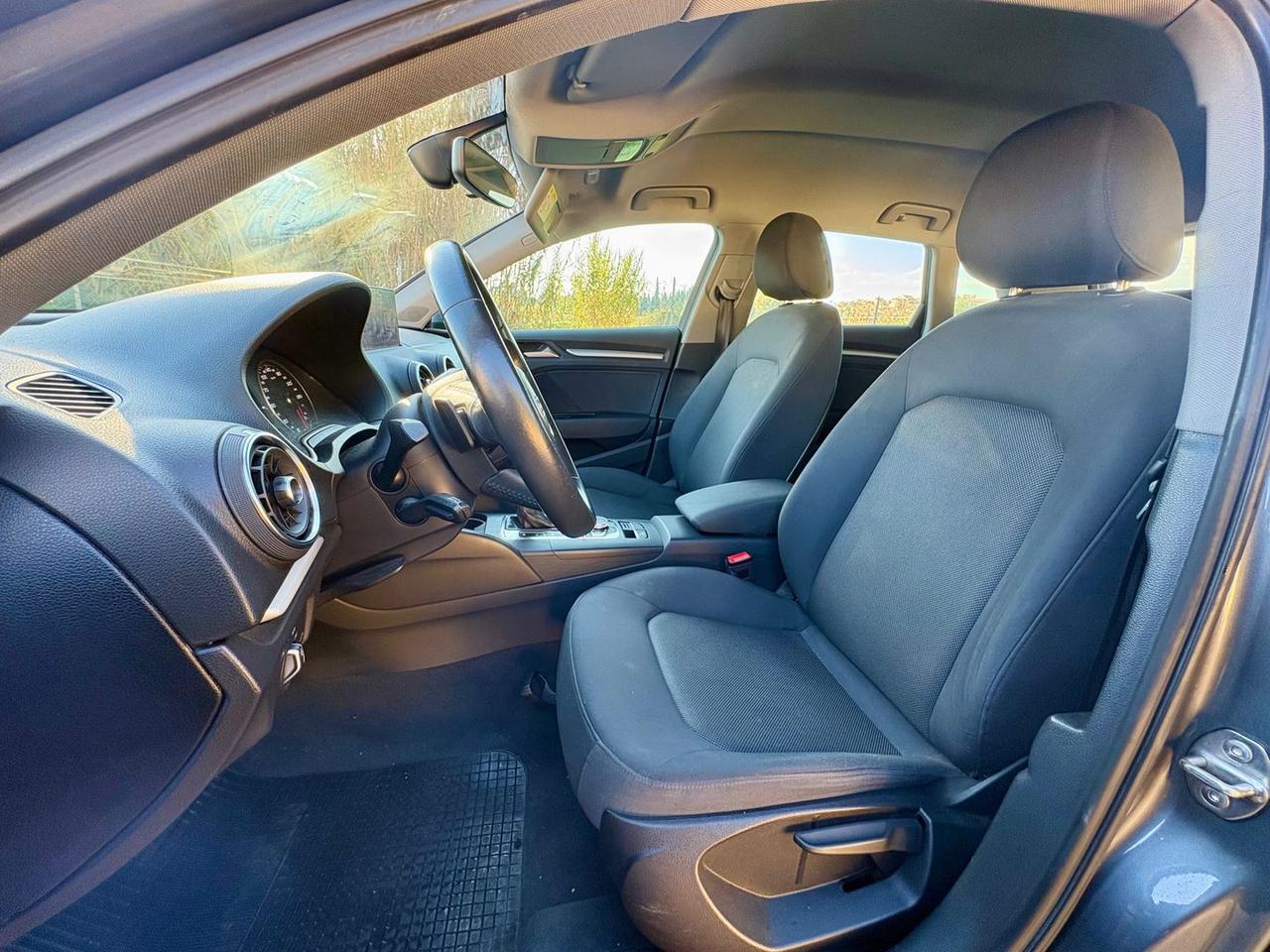 Audi A3 1.6 30 TDI Admired #8285