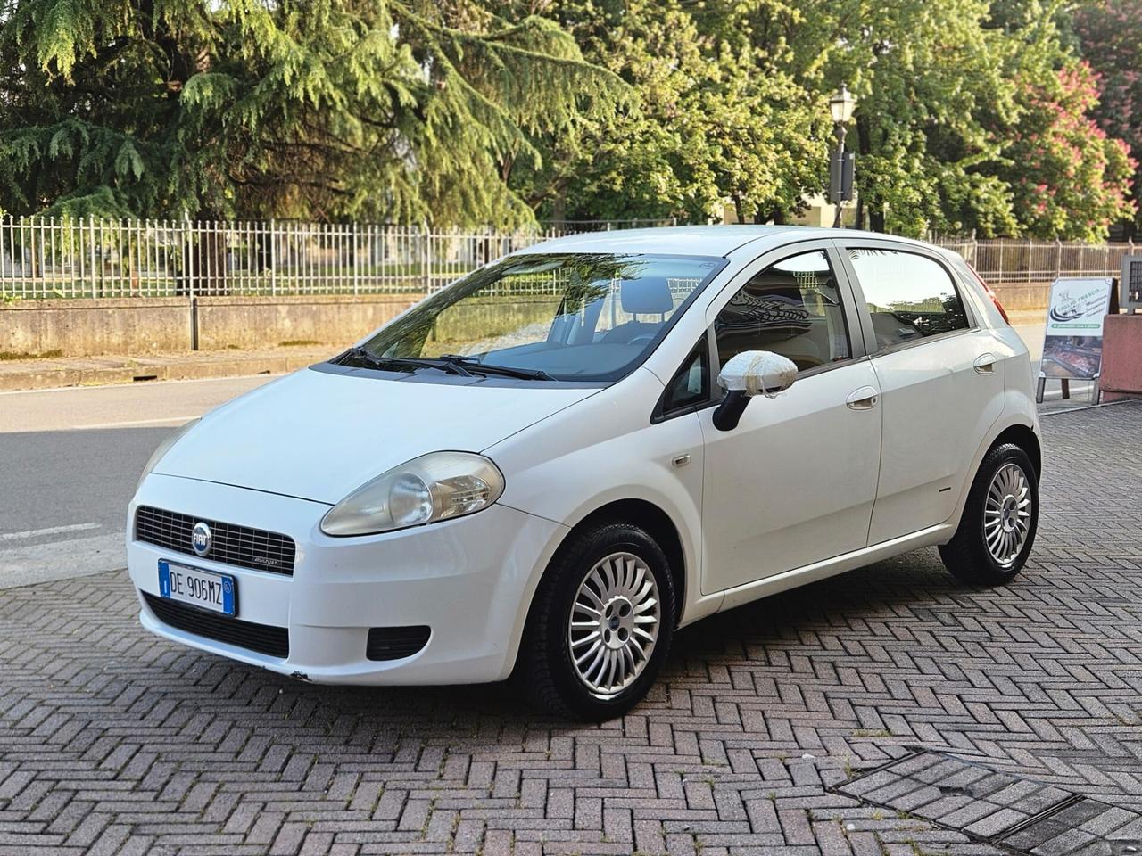 Fiat Grande Punto 1.3 MJT 75 CV 5 porte Dynamic