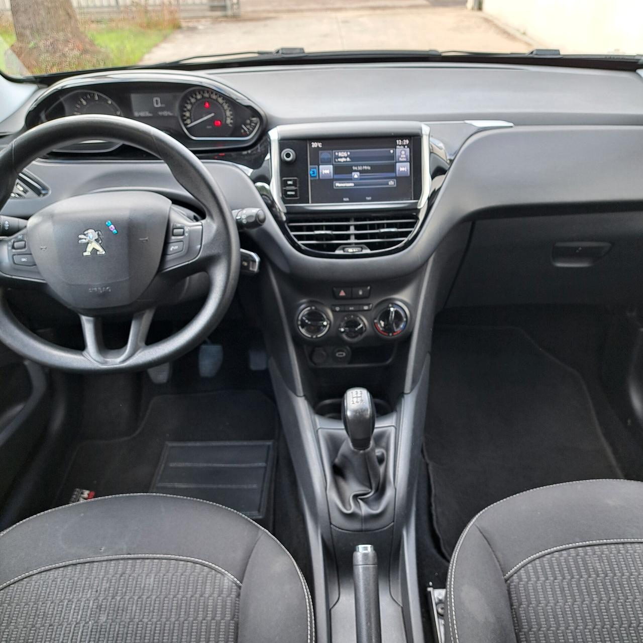 Peugeot 208 BlueHDi 75 5 porte Allure