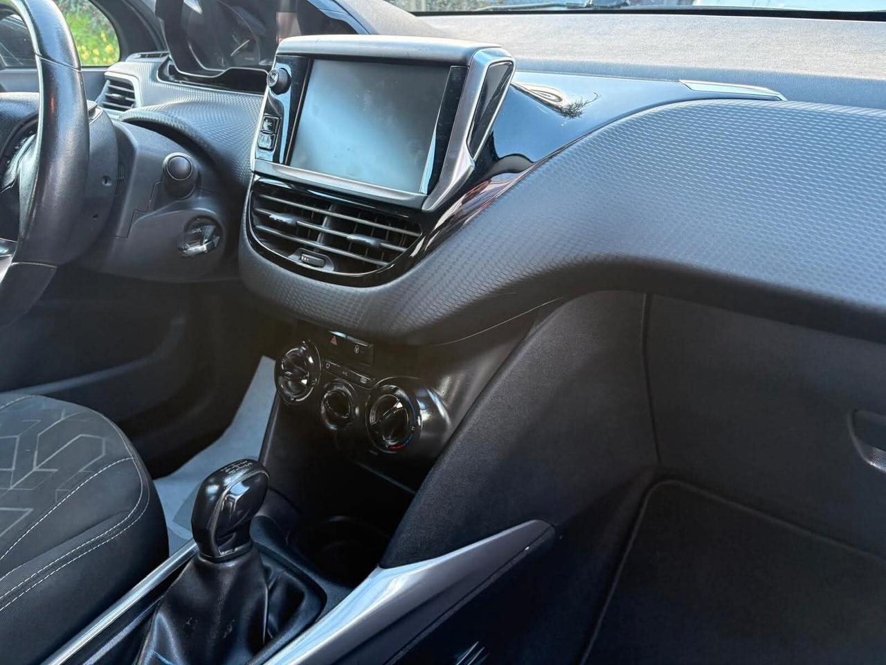 Peugeot 2008 BlueHDi 100 Active