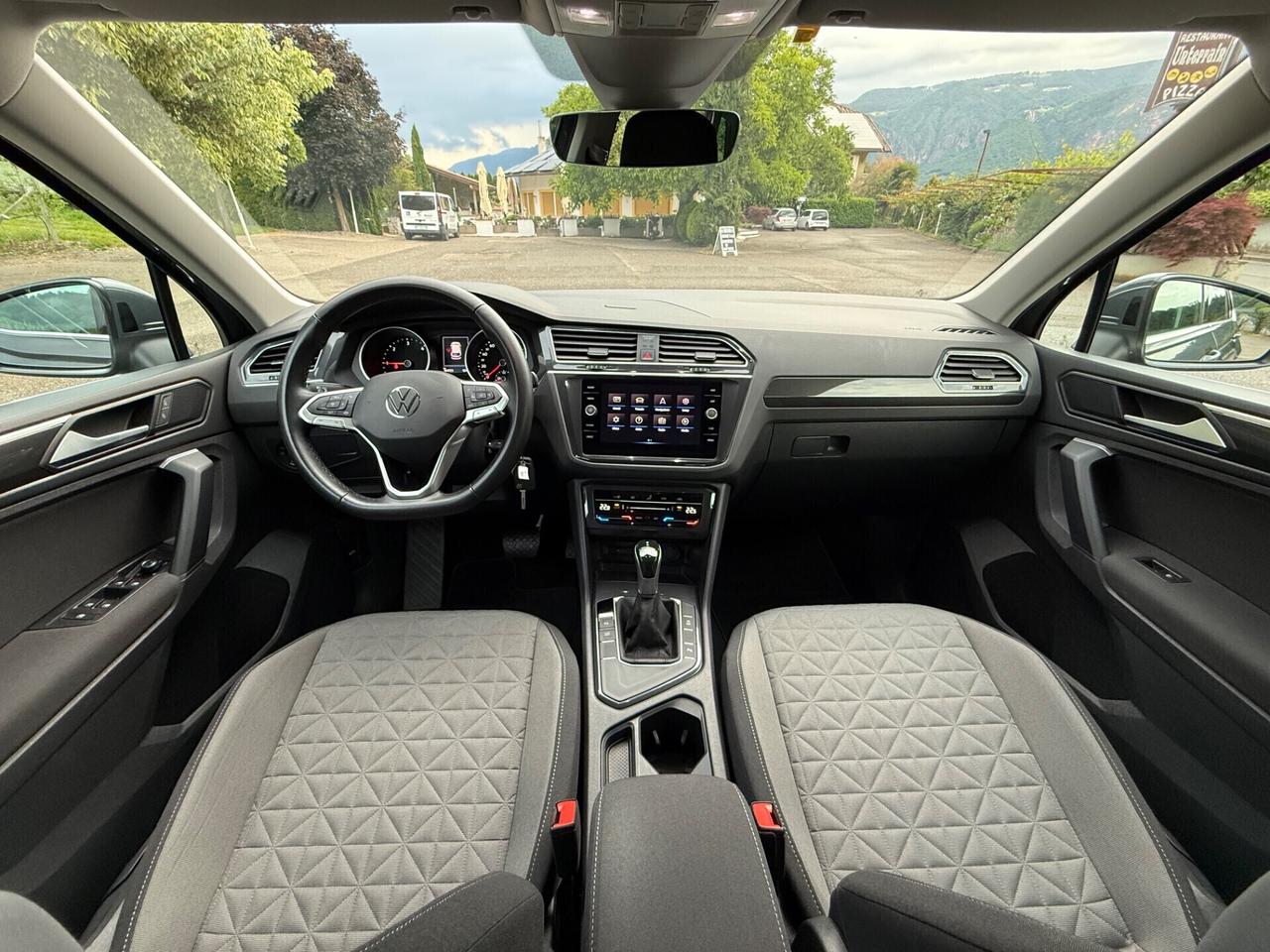 Volkswagen Tiguan 2.0 TDI SCR DSG Sport BlueMotion Technology
