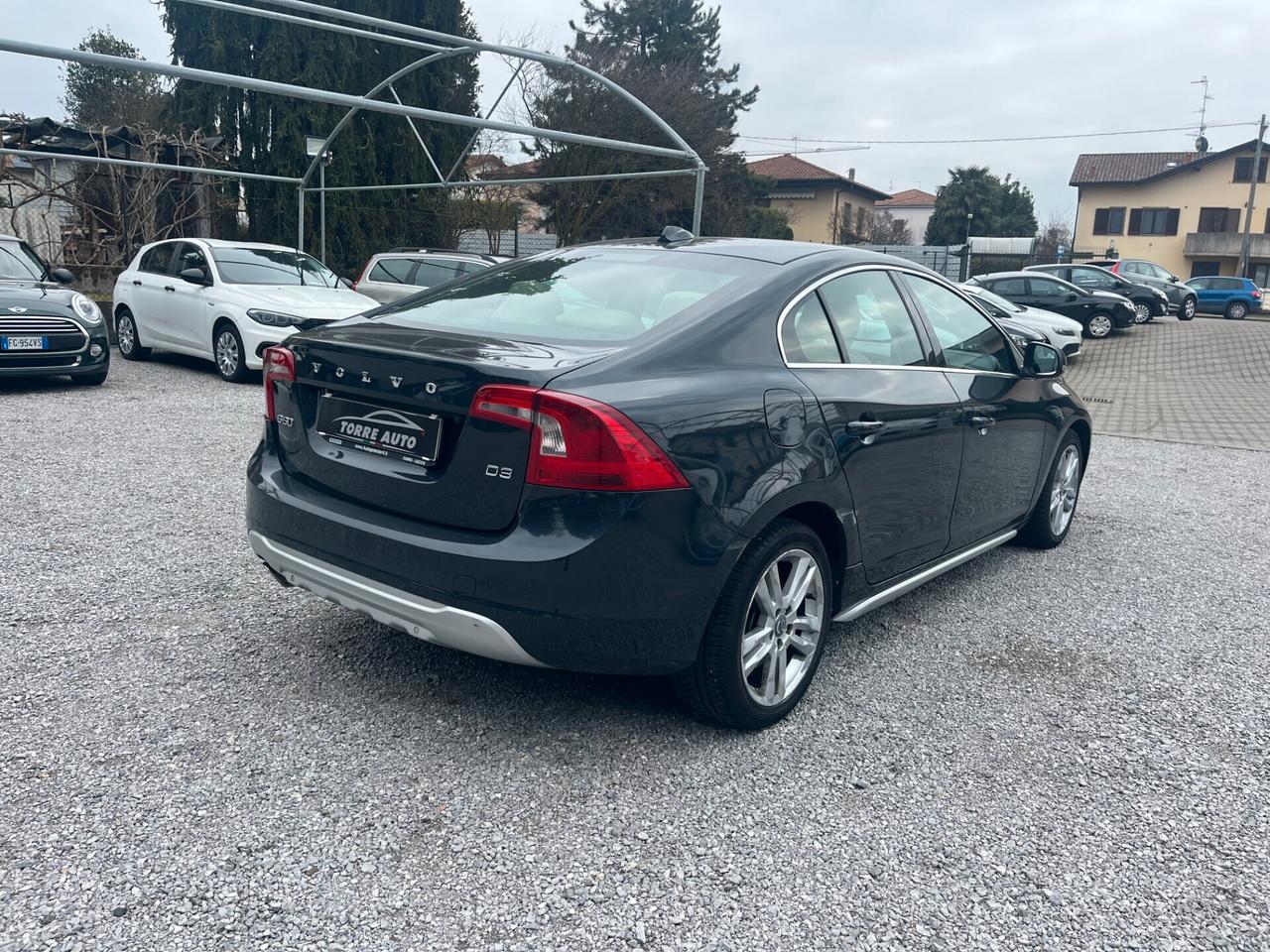 Volvo S60 D3 Geartronic Momentum