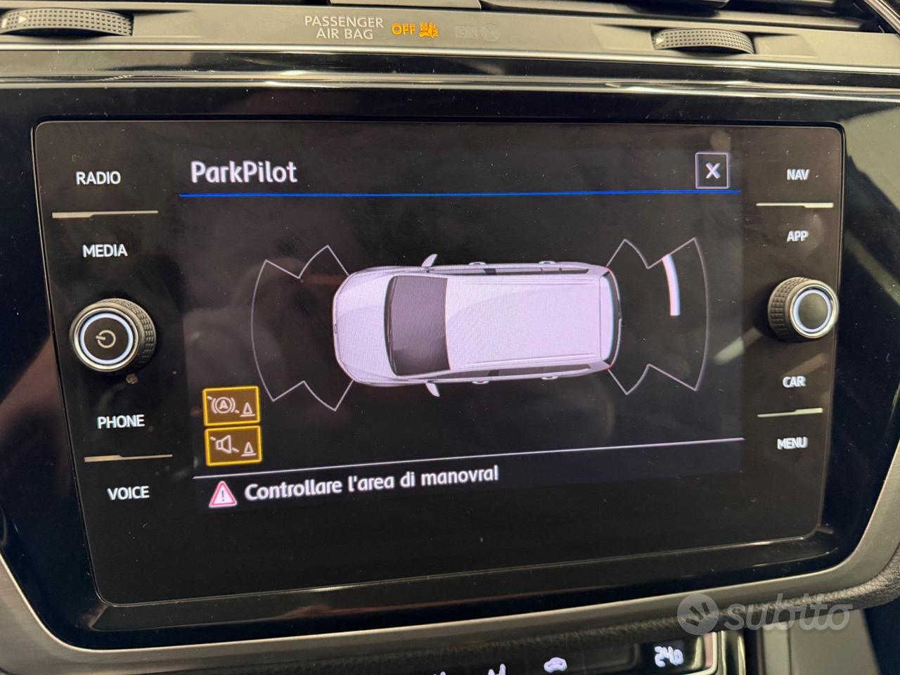 Volkswagen Touran 2.0 TDI 115 CV DSG IVA 7 posti