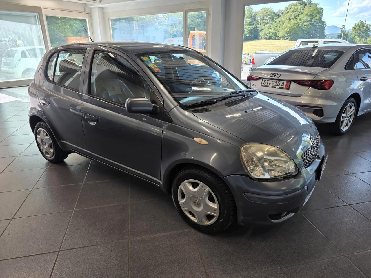 Toyota Yaris 1.4 tdi D-4D cat 5 porte Sol
