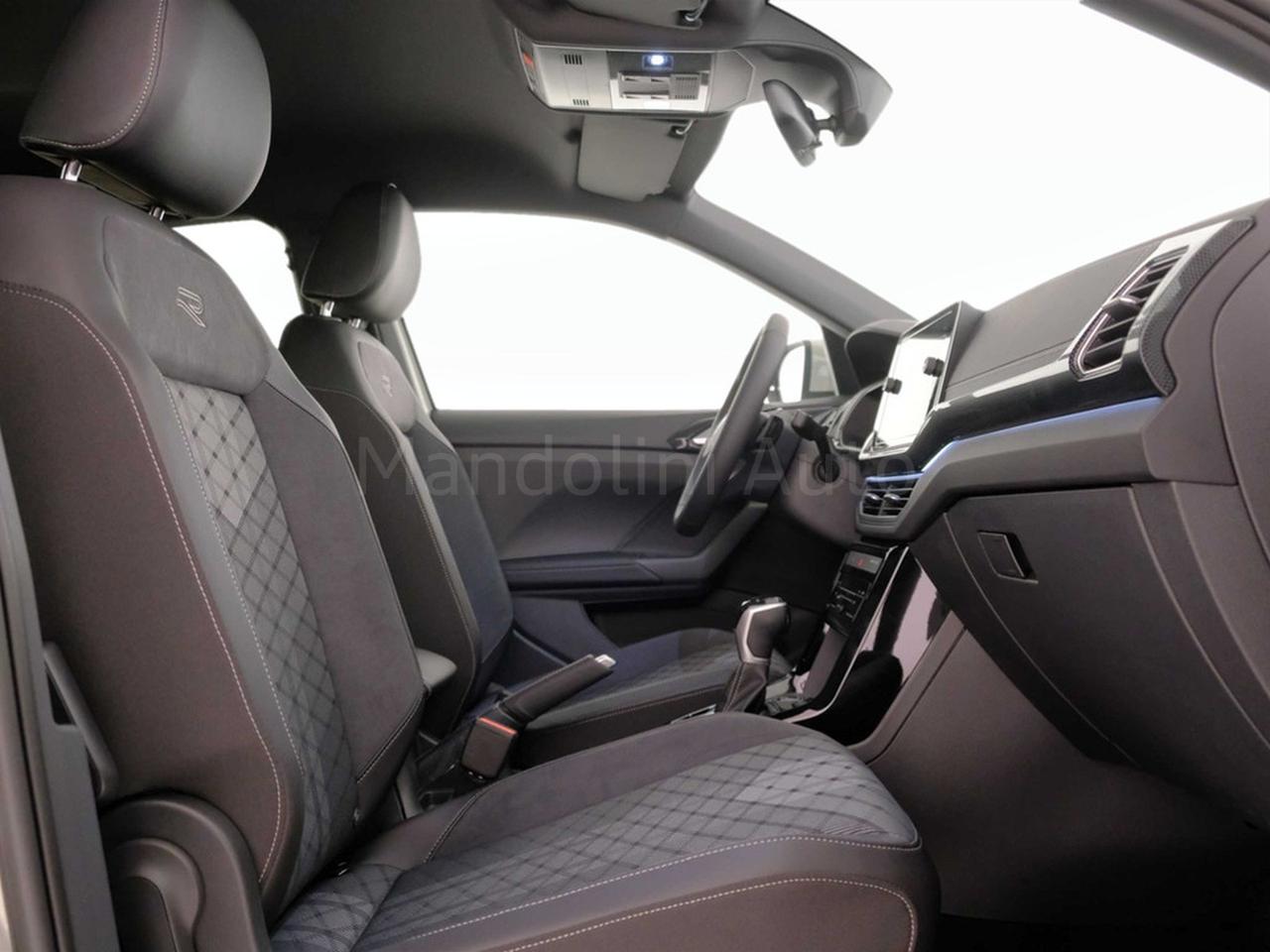 Volkswagen T-Cross 1.0 tsi 115cv r-line plus dsg