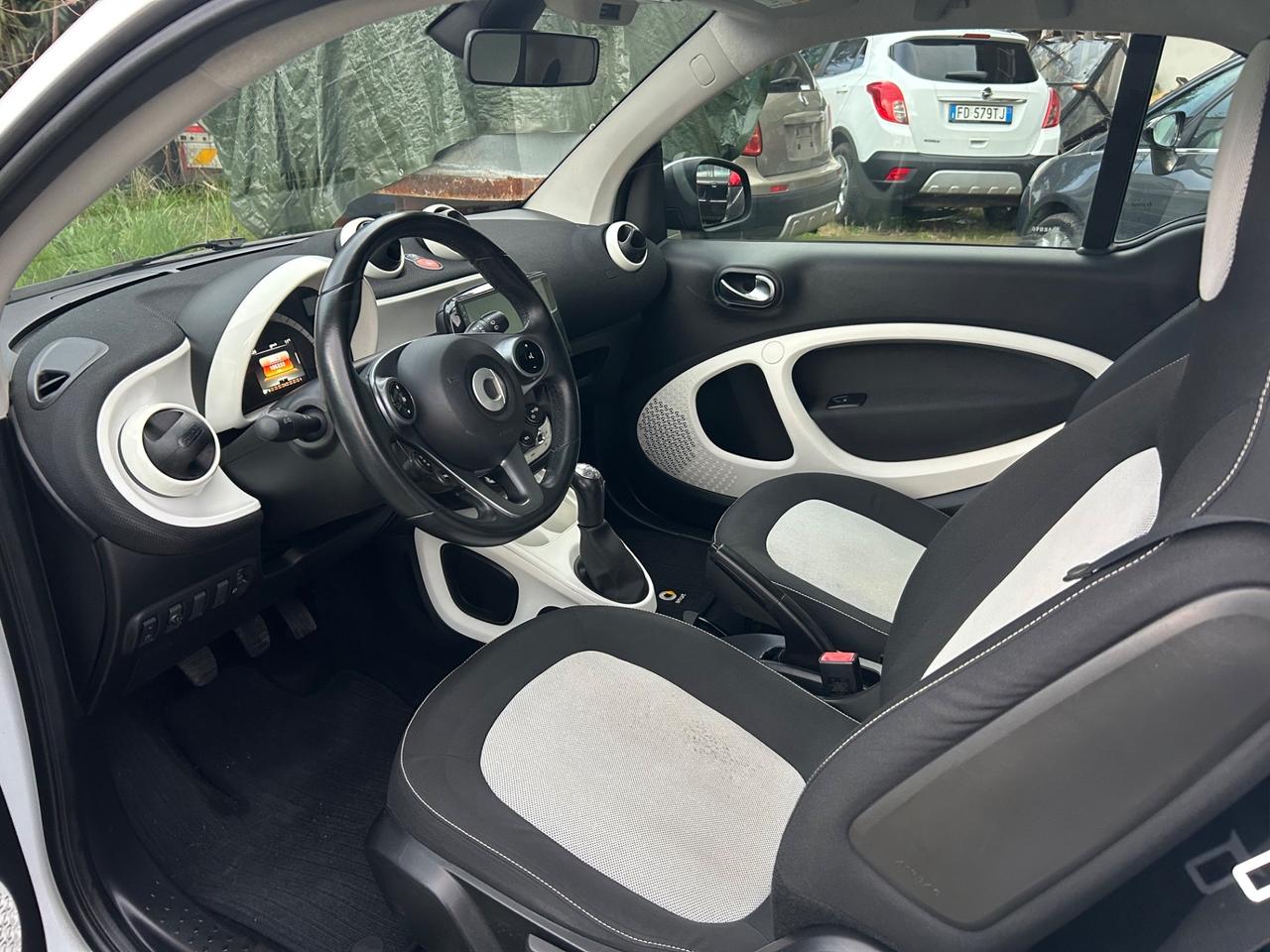 Smart ForFour 70 1.0 Prime