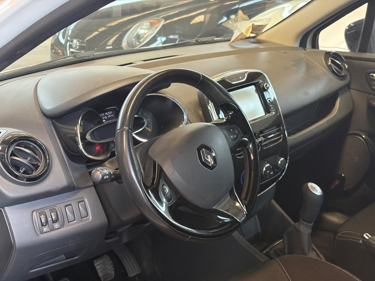 Renault Clio 1.2 75CV 5 porte Live