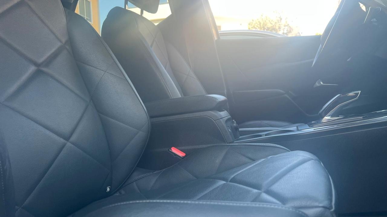 Ds DS3 3 Crossback BlueHDi 130 aut. Faubourg