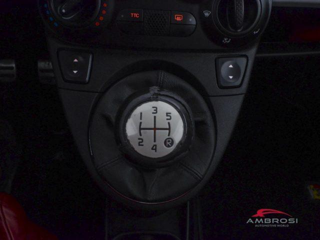ABARTH 500 1.4 Turbo T-Jet Custom