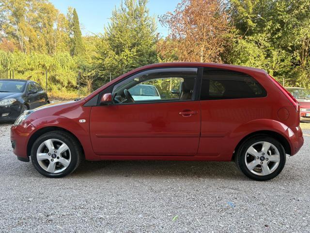 FORD Fiesta 1.2 16V 3p. Titanium