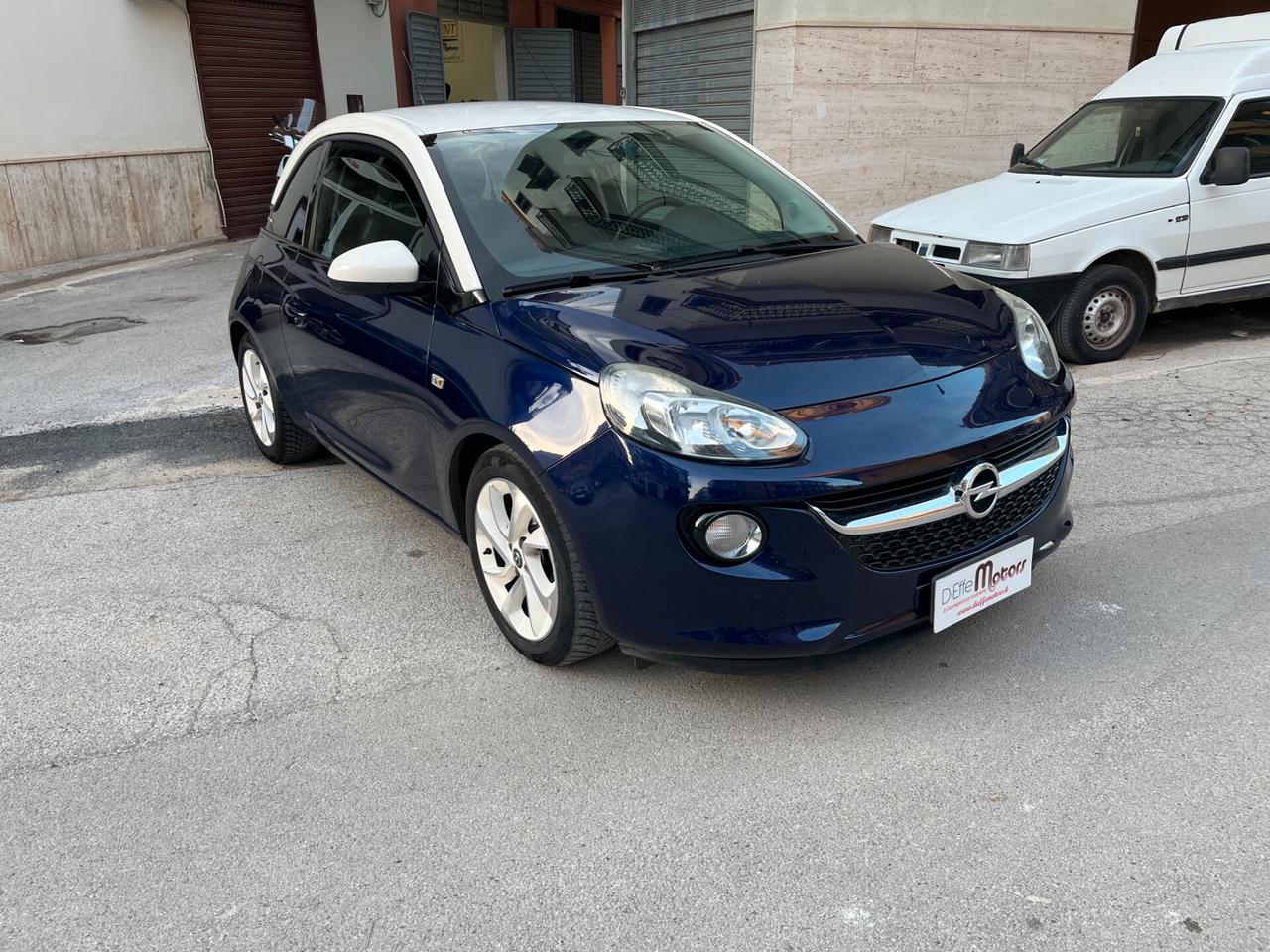 Opel Adam 1.2 70 CV Jam