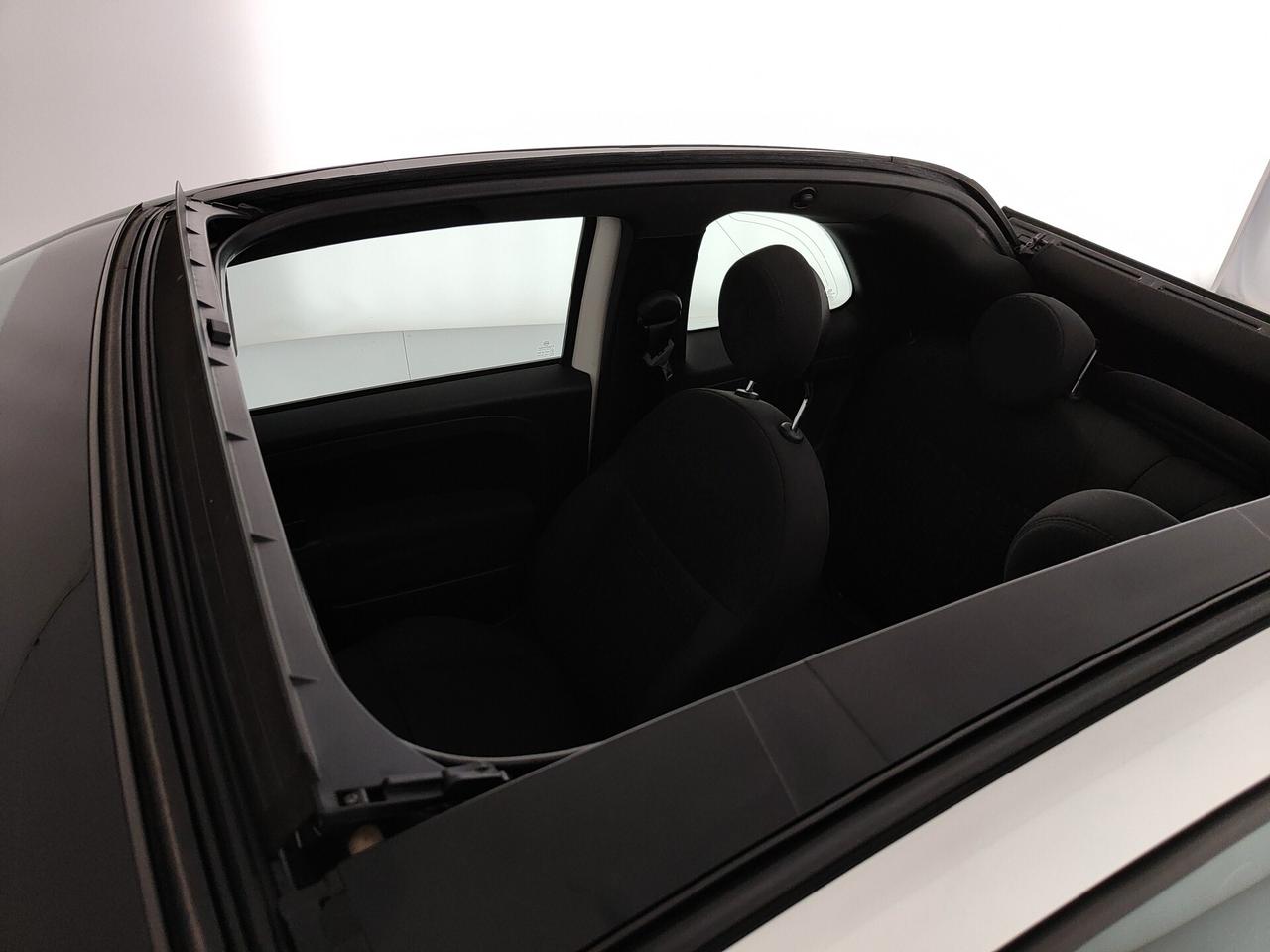 Fiat 500 C 1.0 Hybrid Dolcevita