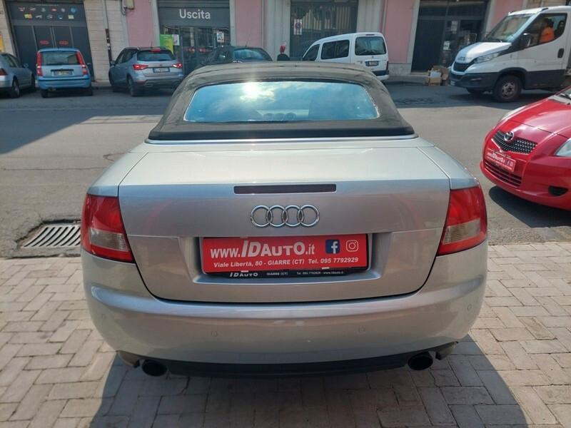Audi A4 Cabriolet 2.5 V6 TDI cat