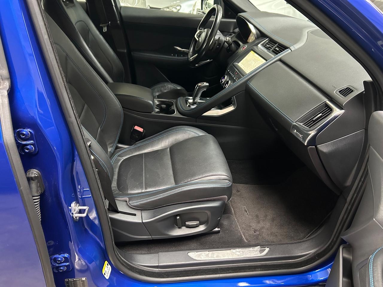 Jaguar E-Pace 2.0D 180 CV AWD aut. R-Dynamic