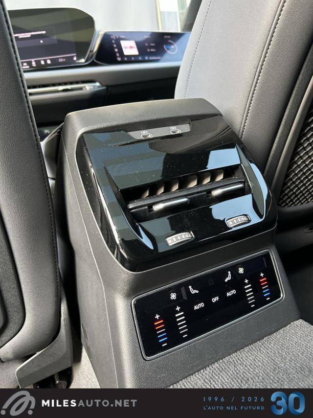 AUDI A6 Avant TDI 2xSline Pano Matrix MMIExperiencePlus