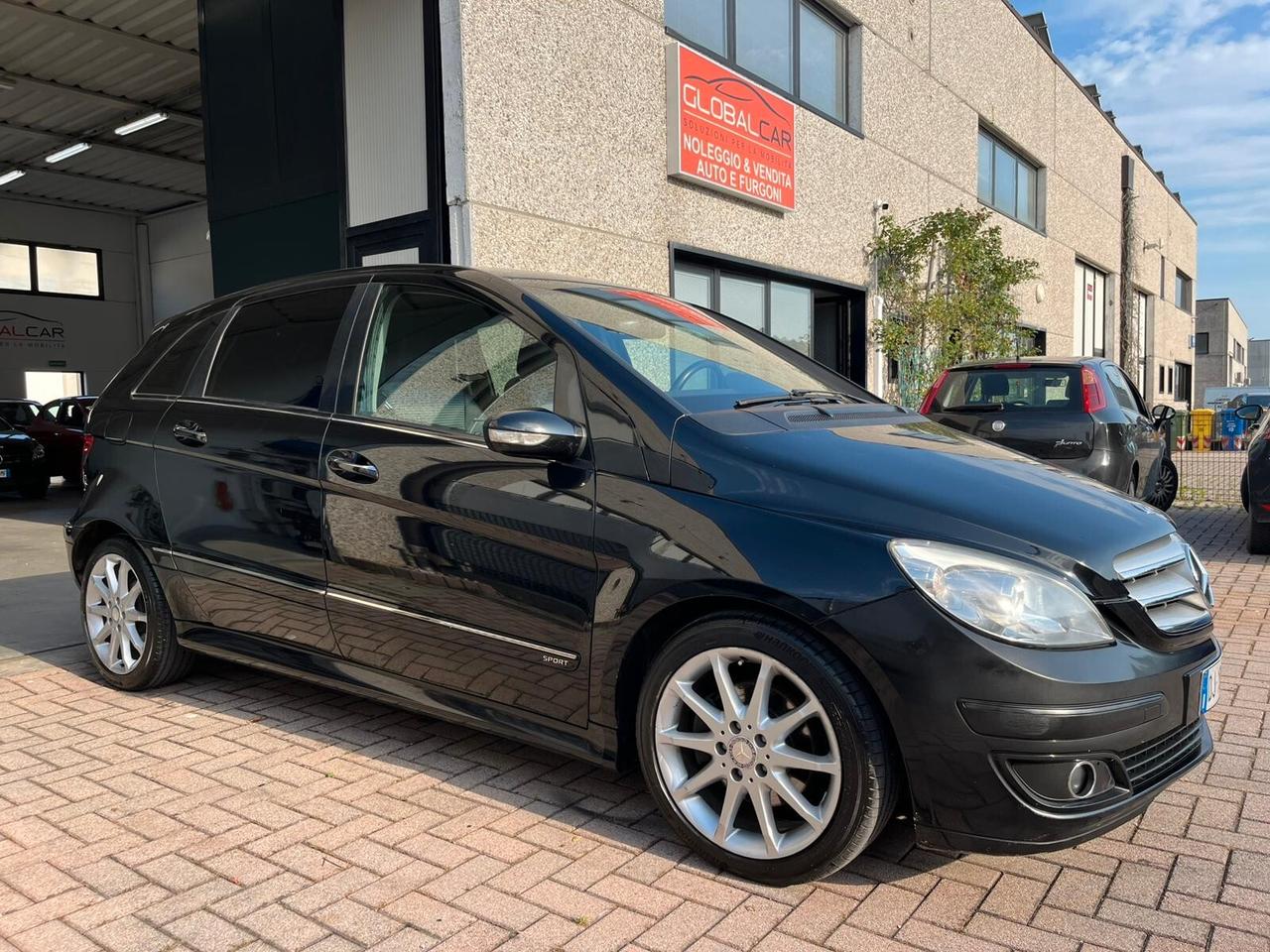 Mercedes-benz B 200 CDI Sport 140CV ok neopatentati