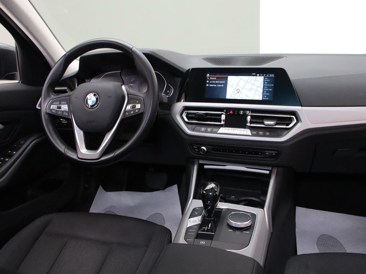 BMW 320d Serie 3 G20 Berlina mhev 48V xdrive auto IVA ESPOSTA