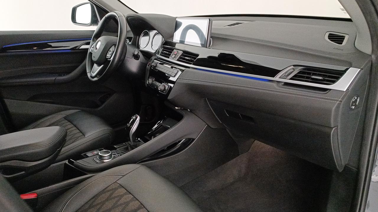 BMW X1 F48 2019 - X1 sdrive16d xLine auto