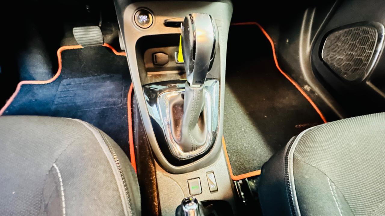 Renault Captur dCi 8V 90 CV.cambio automatico