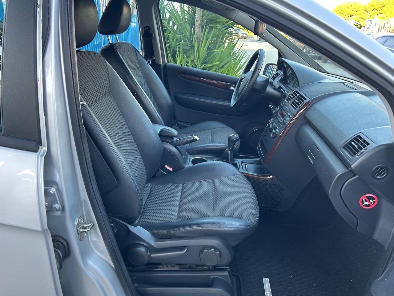 Mercedes-benz A 180 cdi 110 cv 2011 166.000 km