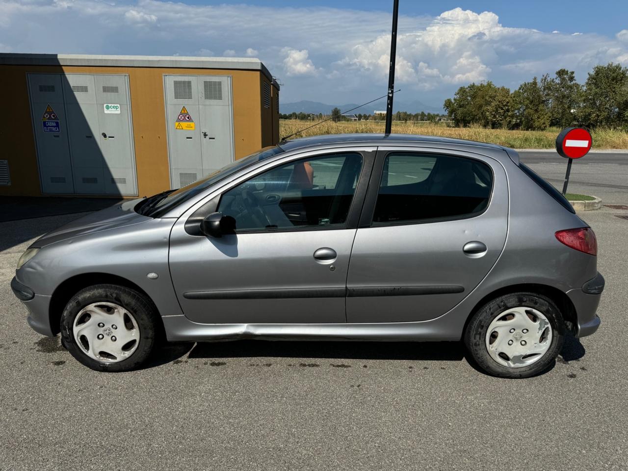 Peugeot 206 1.1 5p. XT