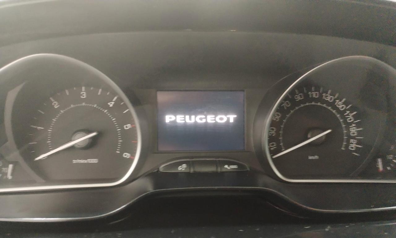 Peugeot 208 BlueHDi 100 5 porte Allure