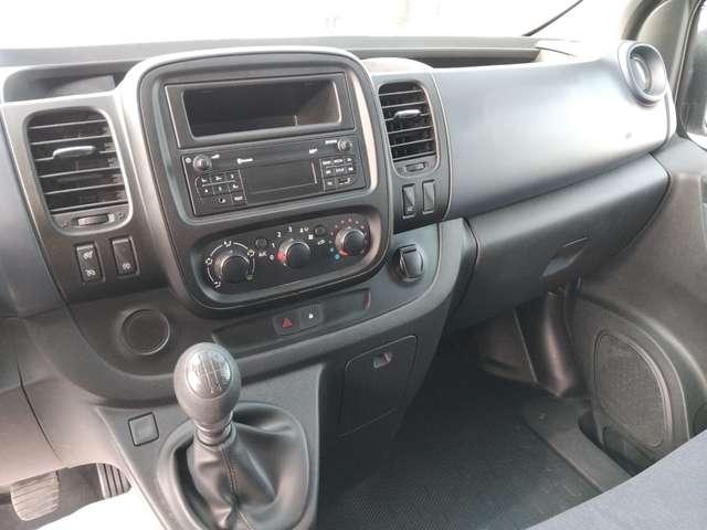 Opel Vivaro 9 POSTI