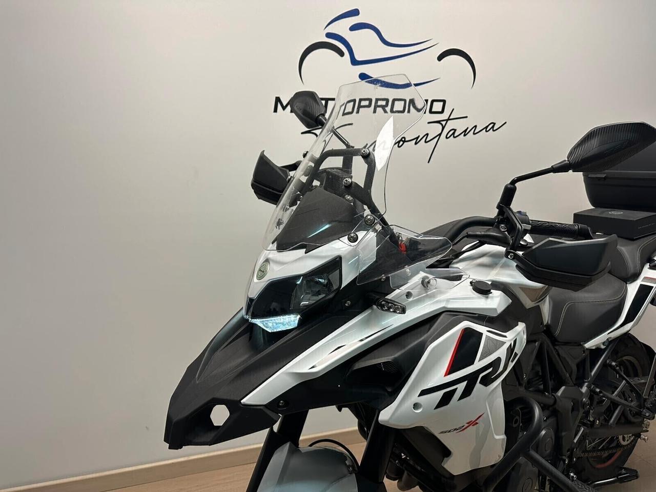 BENELLI TRK 502 X TRK502X + SET 3 VALIGE 2024