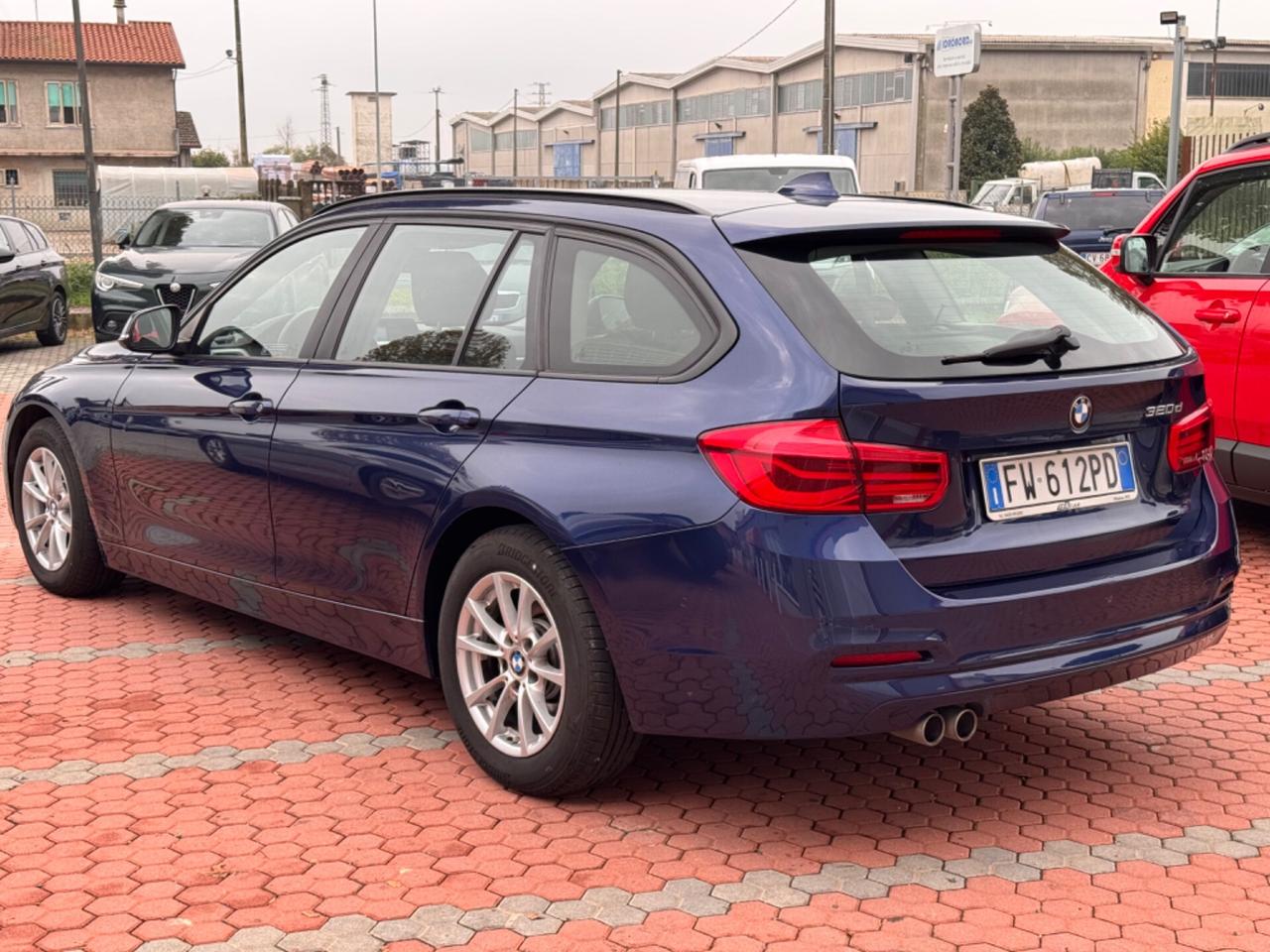 Bmw 320 320d Touring Business Advantage aut.