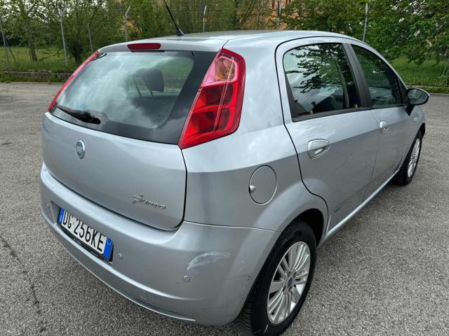 FIAT Grande Punto neopatentati Bellissima 1.4 Starjet 16V 5P Emotion